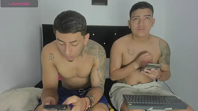 maykel and mike online show from 15, 11, 2025