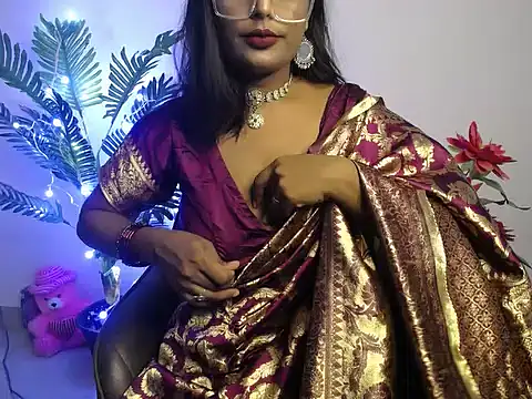 Naughtyy stripgirl online show from 23, 9, 2025