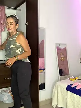 BunnyGlow50 online show from 12, 4, 2026