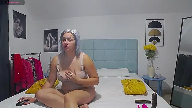 ExoticXenaMrs online show from 3, 10, 2025