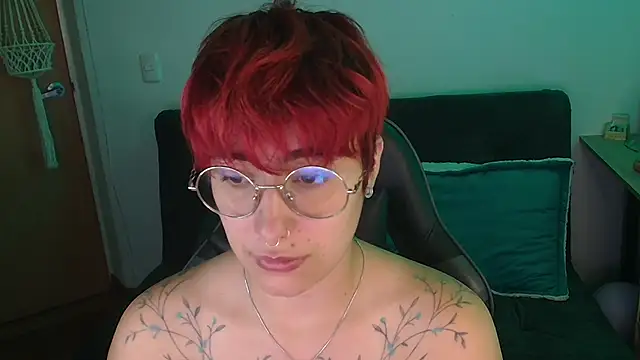 Miacatsito3 online show from 20, 12, 2025