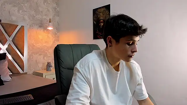 Snapshot of kraven_lust chatting on 30, 11, 2025 kraven lust online show from 30, 11, 2025