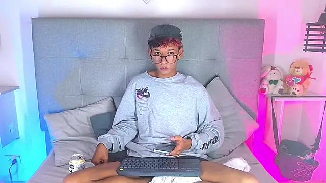 Billie Turner  online show from 29, 9, 2025