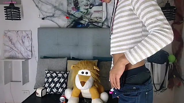 Billie Turner  online show from 2, 11, 2025