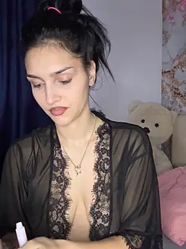 EllaBlowy online show from 3, 12, 2025