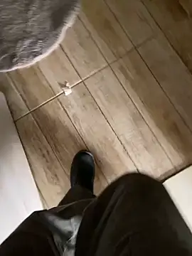 Snapshot of Morenolatino881 chatting on 14, 11, 2025 Morenolatino881 online show from 14, 11, 2025