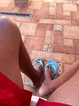 Snapshot of Morenolatino881 chatting on 20, 11, 2025 Morenolatino881 online show from 20, 11, 2025