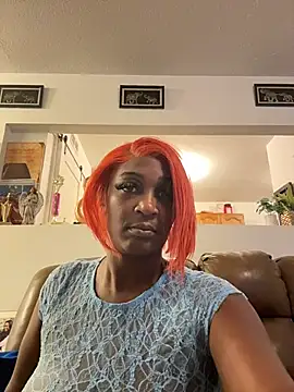 Snapshot of GoddessScott chatting on 31, 10, 2025 GoddessScott online show from 31, 10, 2025