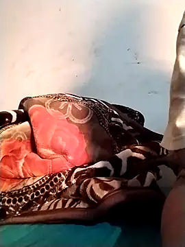 Snapshot of Rapunzal chatting on 24, 11, 2025 Rapunzal online show from 24, 11, 2025