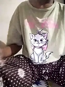 Snapshot of Rapunzal chatting on 7, 6, 2026 Rapunzal online show from 7, 6, 2026