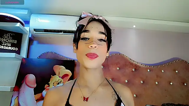 Snapshot of JessiscaWalker chatting on 14, 10, 2025 JessiscaWalker online show from 14, 10, 2025