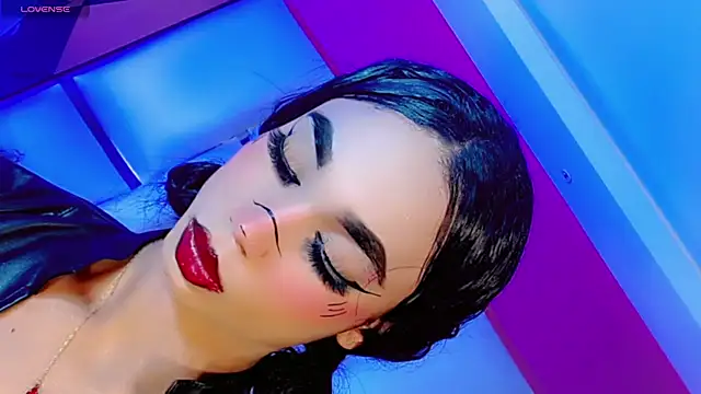 Snapshot of JessiscaWalker chatting on 23, 11, 2025 JessiscaWalker online show from 23, 11, 2025