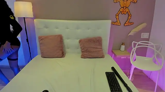 AlayshaJohnson online show from 31, 10, 2025