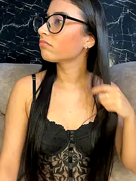 Isabella Montoya online show from 16, 9, 2025