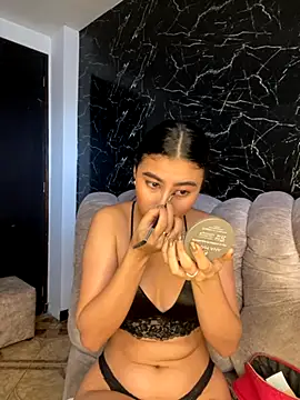 Isabella Montoya online show from 21, 9, 2025