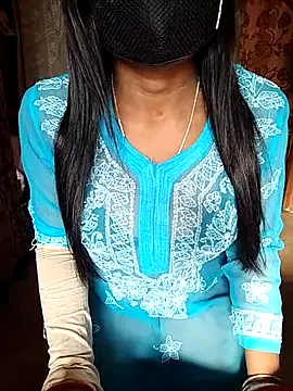 Snapshot of Bengalibeauty96 chatting on 24, 11, 2025 Bengalibeauty96 online show from 24, 11, 2025