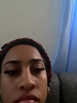 flore-cita online show from 4, 10, 2025