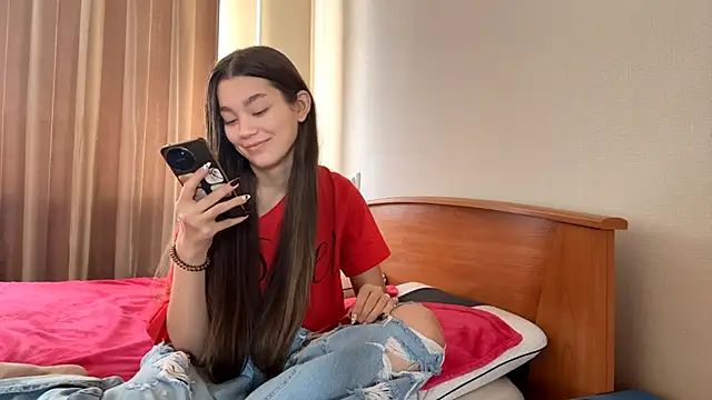 Cuteviola online show from 2, 10, 2025