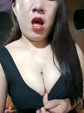 Snapshot of Luna-ass chatting on 18, 9, 2025 Luna-ass online show from 18, 9, 2025