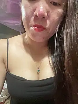Snapshot of Luna-ass chatting on 9, 10, 2025 Luna-ass online show from 9, 10, 2025