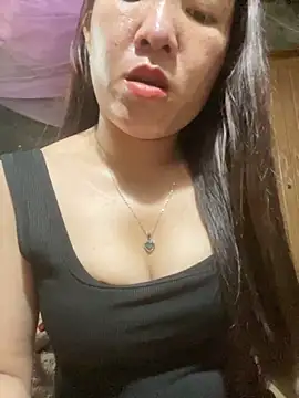 Snapshot of Luna-ass chatting on 16, 10, 2025 Luna-ass online show from 16, 10, 2025