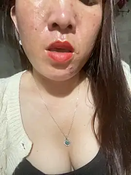 Luna-ass online show from 5, 12, 2025