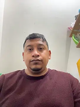 Snapshot of dannybs05 chatting on 11, 11, 2025 dannybs05 online show from 11, 11, 2025