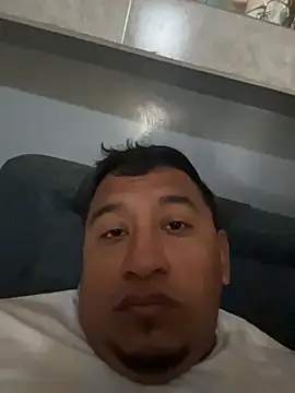 Snapshot of dannybs05 chatting on 15, 11, 2025 dannybs05 online show from 15, 11, 2025