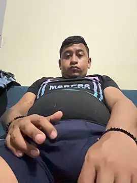 Snapshot of dannybs05 chatting on 16, 11, 2025 dannybs05 online show from 16, 11, 2025