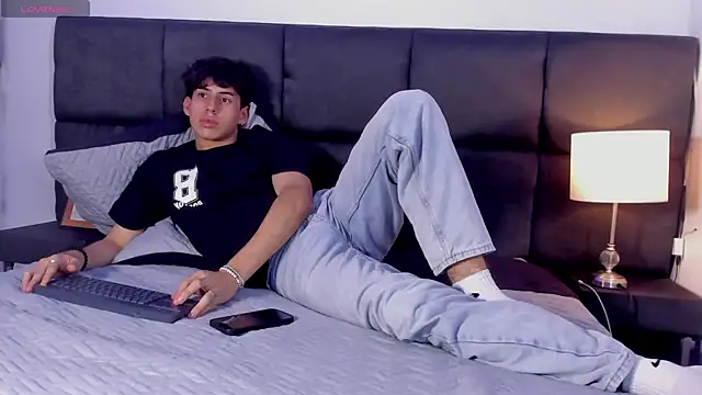 Aaron Spencer13 online show from 23, 9, 2025