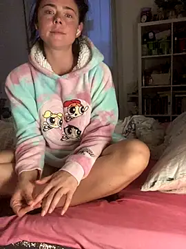 Snapshot of Mia_Winters chatting on 27, 10, 2025 Mia Winters online show from 27, 10, 2025