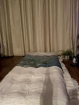 Snapshot of Mia_Winters chatting on 8, 11, 2025 Mia Winters online show from 8, 11, 2025