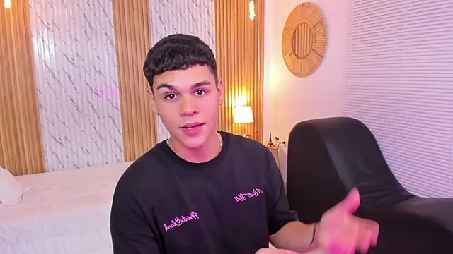 james jonnes online show from 26, 9, 2025