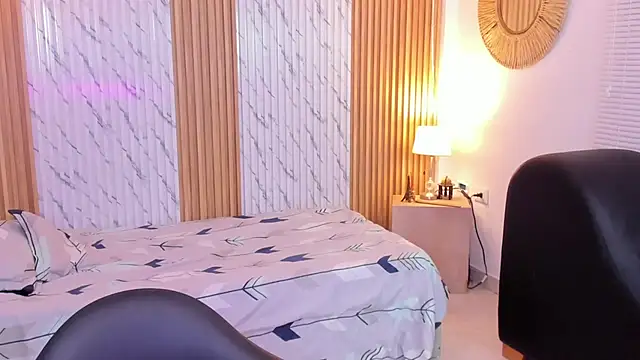 james jonnes online show from 18, 10, 2025