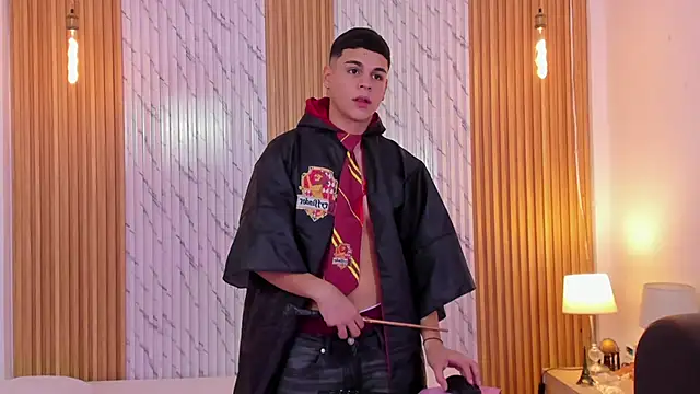 james jonnes online show from 31, 10, 2025