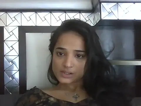Snapshot of veronica_97 chatting on 13, 10, 2025 veronica 97 online show from 13, 10, 2025
