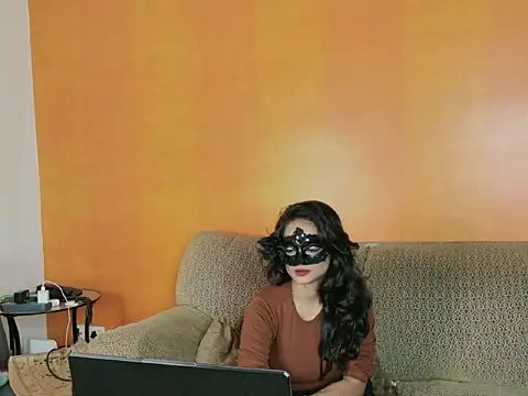 Snapshot of veronica_97 chatting on 14, 10, 2025 veronica 97 online show from 14, 10, 2025