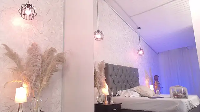 Sabriinaa Foxx online show from 17, 4, 2026