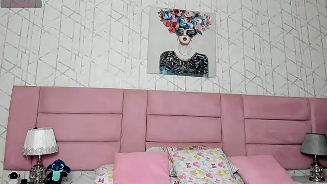 ChloeLaurentt online show from 20, 5, 2026