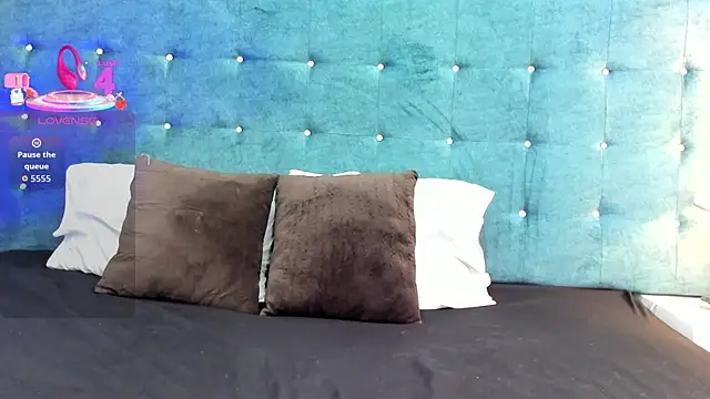 Snapshot of LiilyAdams chatting on 15, 11, 2025 LiilyAdams online show from 15, 11, 2025