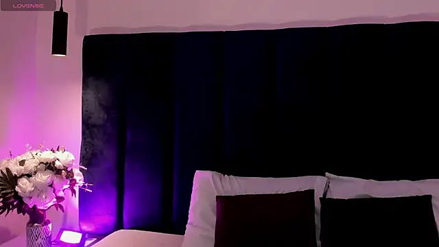 Snapshot of LiilyAdams chatting on 16, 2, 2026 LiilyAdams online show from 16, 2, 2026