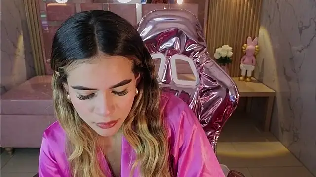 Snapshot of lilith4_s chatting on 25, 2, 2026 lilith4 s online show from 25, 2, 2026