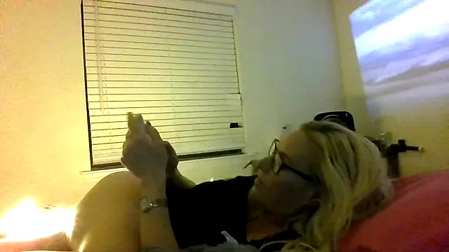 Snapshot of JemTastic chatting on 18, 9, 2025 JemTastic online show from 18, 9, 2025