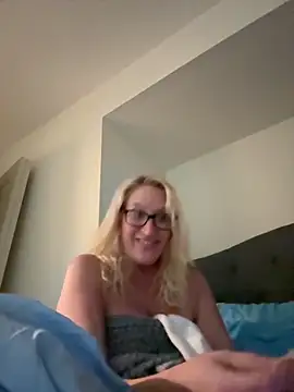 Snapshot of JemTastic chatting on 25, 9, 2025 JemTastic online show from 25, 9, 2025