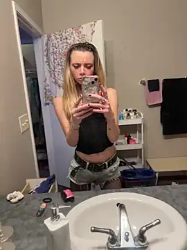 cuminhot69 online show from 19, 10, 2025