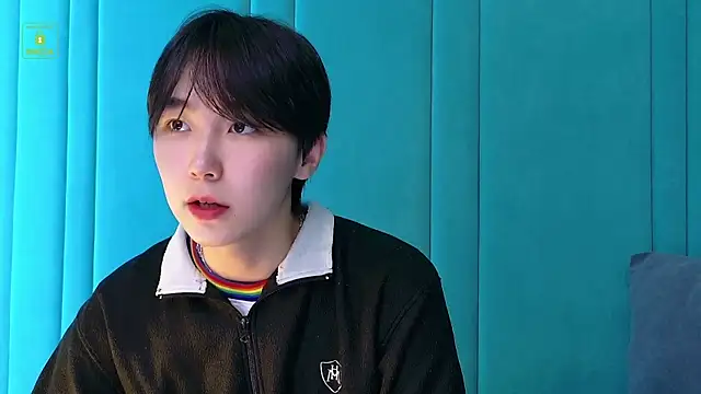 HeejinWang online show from 22, 9, 2025