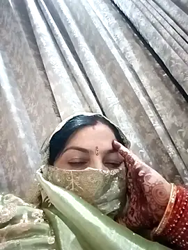 Love-890 online show from 10, 10, 2025