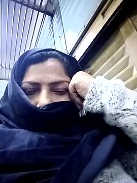 Love-890 online show from 22, 11, 2025