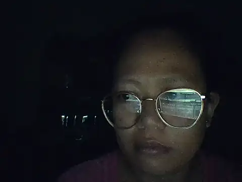 Snapshot of asian_hope1 chatting on 14, 10, 2025 asian hope1 online show from 14, 10, 2025