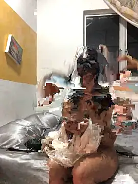 estradiolist online show from 18, 9, 2025